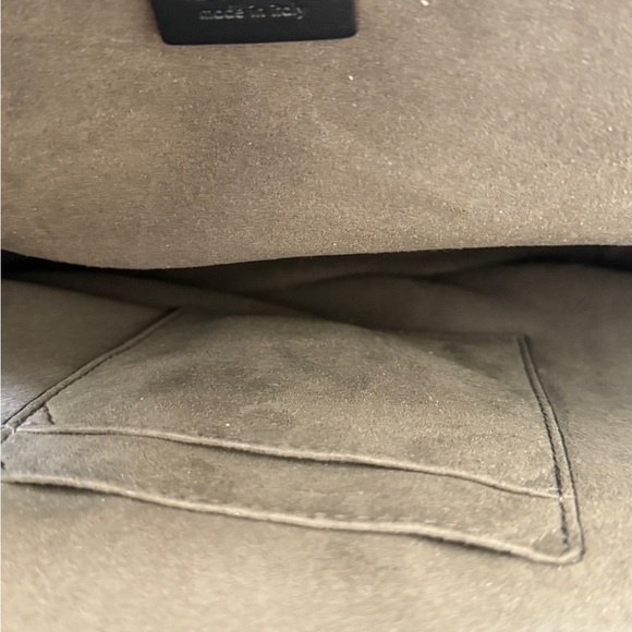 Gucci Signature Backpack GG Monogram Front Zipper Pocket/Embossed Black - Picture 8 of 8